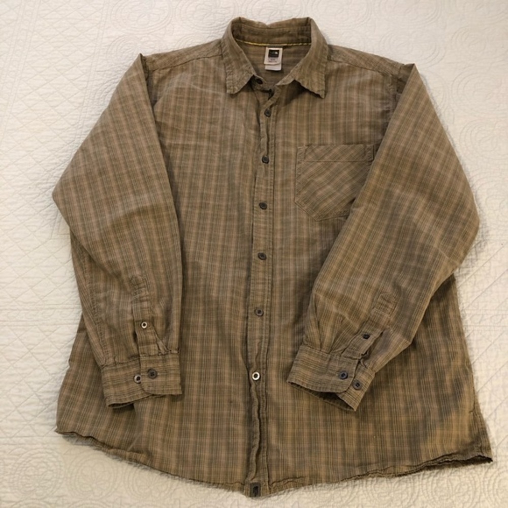 Vintage North Face A5 series long sleeve button down shirt. Size XL.